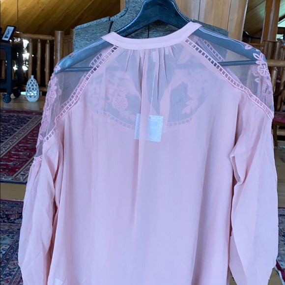 Pink blouse with sheer shoulders - Picture 6 of 7